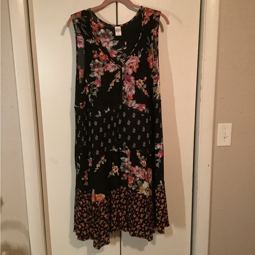 Bila Asymmetrical Floral Dress - Black and Pink